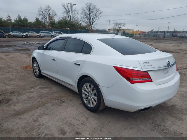 44554797 :رقم المزاد ، 1G4G15G30GF100028 vin ، 2016 Buick Lacrosse 1sv مزاد بيع