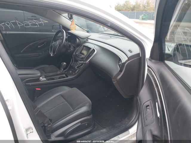 44554797 :رقم المزاد ، 1G4G15G30GF100028 vin ، 2016 Buick Lacrosse 1sv مزاد بيع