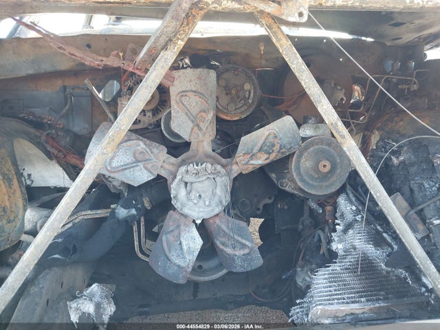 1998 Dodge Ram 2500 St მანქანა იყიდება აუქციონზე, vin: 3B7KC22Z4WG238901, აუქციონის ნომერი: 44554829