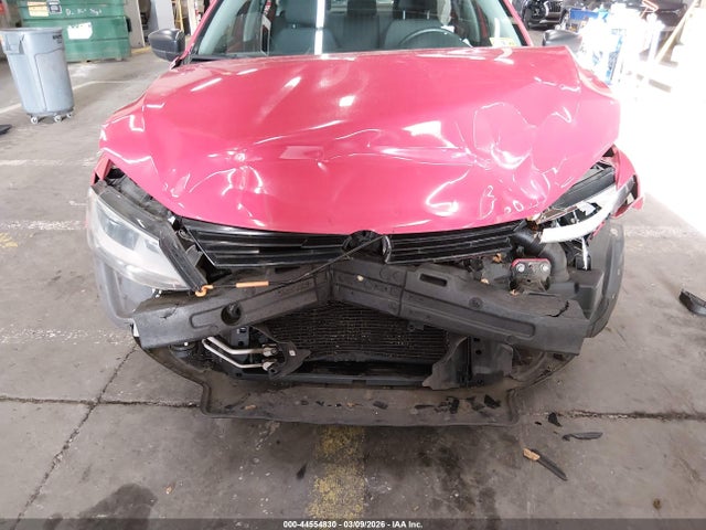 2013 Volkswagen Jetta 2.0l Base/2.0l S მანქანა იყიდება აუქციონზე, vin: 3VW2K7AJXDM311745, აუქციონის ნომერი: 44554830