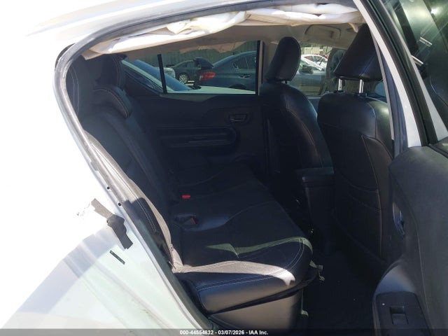 JTDKDTB38F1096825 Toyota Prius C Two