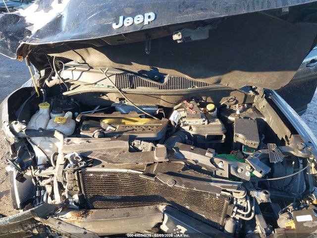 1C4NJDEB0HD101127 Jeep Compass High Altitude 4x4