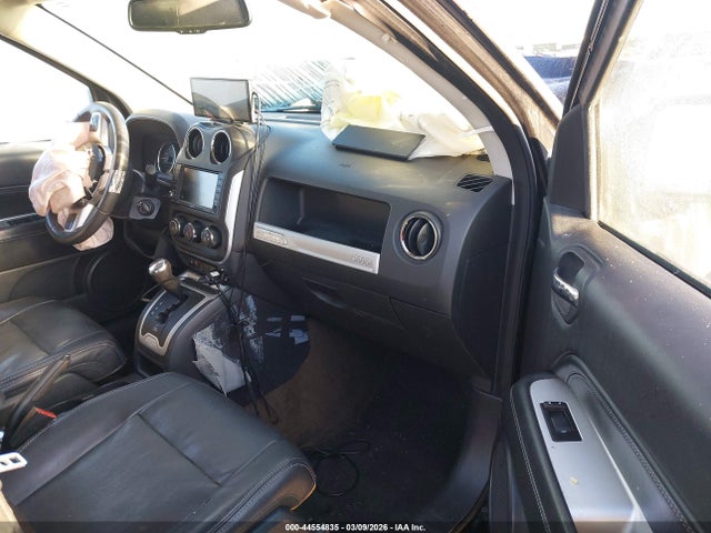 1C4NJDEB0HD101127 Jeep Compass High Altitude 4x4