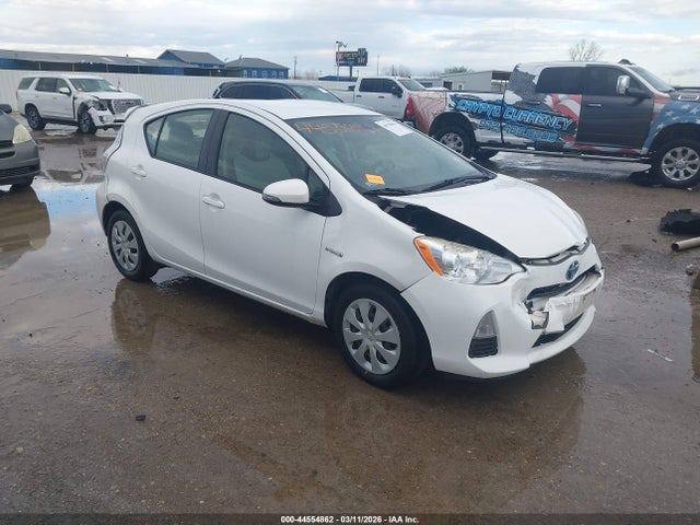 2014 TOYOTA PRIUS C JTDKDTB39E1566147