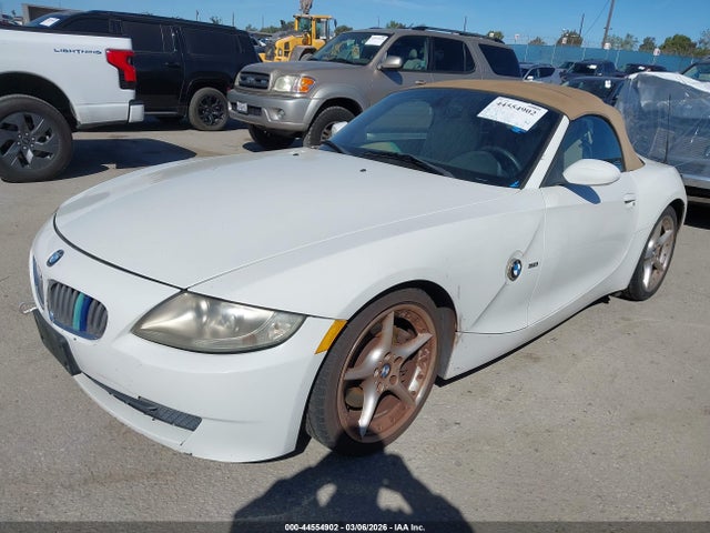 44554902 :رقم المزاد ، 4USBU535X6LX01468 vin ، 2006 Bmw Z4 3.0si مزاد بيع
