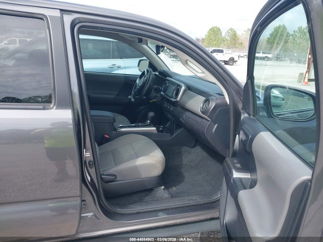 5TFAZ5CN4KX076751 Toyota Tacoma Sr5 V6