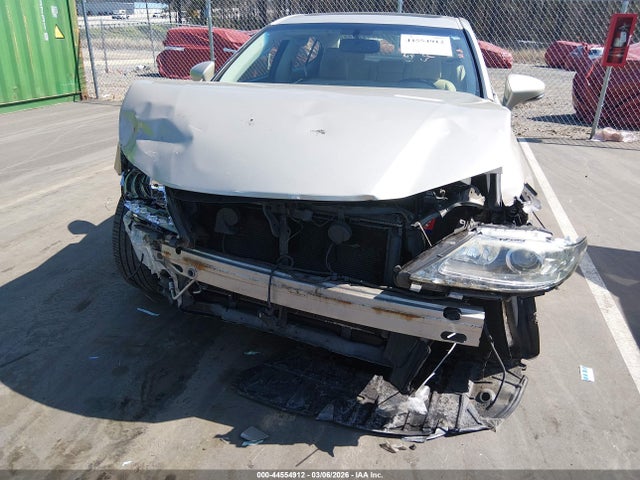 44554912 :رقم المزاد ، JTHBK1GG2E2145160 vin ، 2014 Lexus Es 350 مزاد بيع