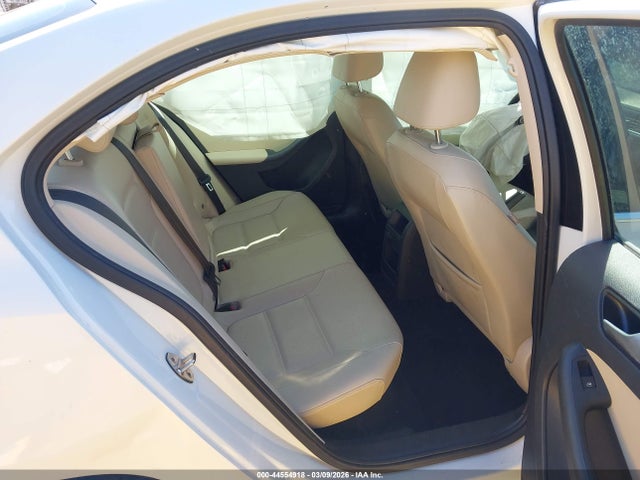 3VWDB7AJ2HM285317 Volkswagen Jetta 1.4t Se