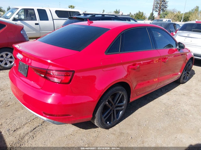2018 AUDI A3 WAUAUGFF2J1018585 Photo 3