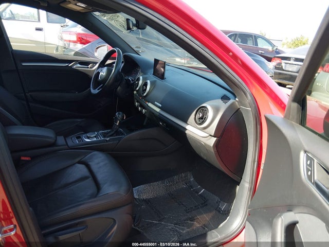 2018 AUDI A3 WAUAUGFF2J1018585 Photo 4