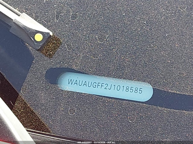 2018 AUDI A3 WAUAUGFF2J1018585 Photo 8