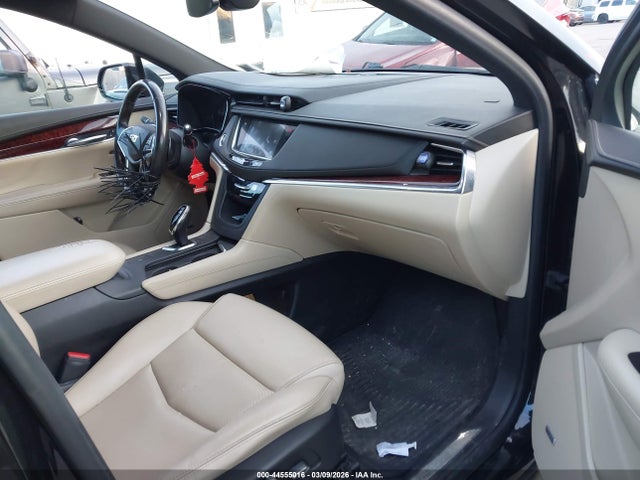 2019 CADILLAC XT5 1GYKNCRS4KZ111689 Photo 4
