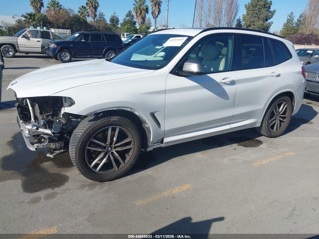 2018 BMW X3 5UXTS3C57J0Z02094 Photo 1