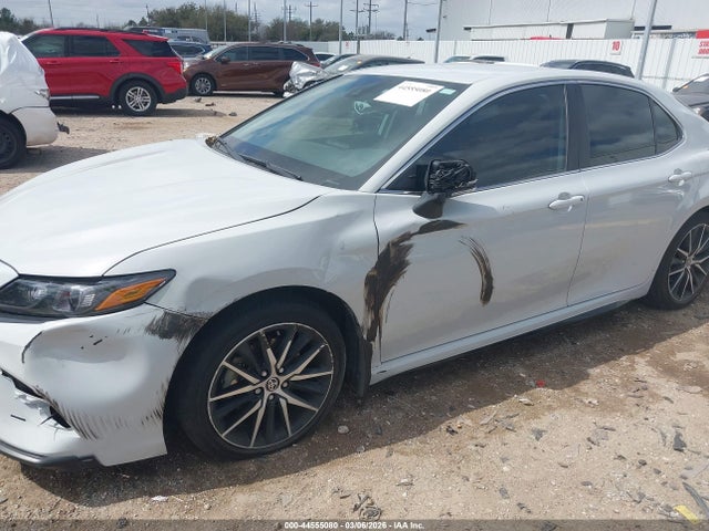 44555080 :رقم المزاد ، 4T1G11AK0RU245111 vin ، 2024 Toyota Camry Se مزاد بيع