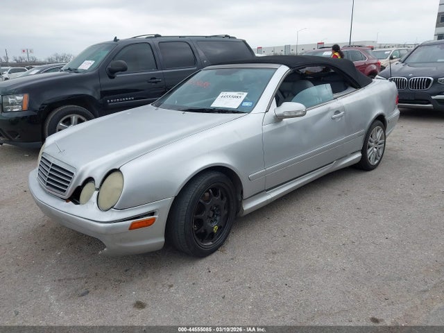 44555085 :رقم المزاد ، WDBLK70G01T087782 vin ، 2001 Mercedes-benz Clk 430 مزاد بيع