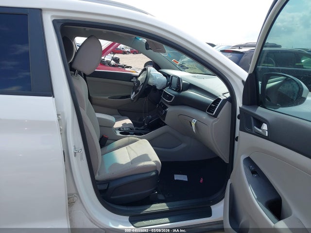 44555092 :رقم المزاد ، KM8J33AL4MU336296 vin ، 2021 Hyundai Tucson Sel مزاد بيع