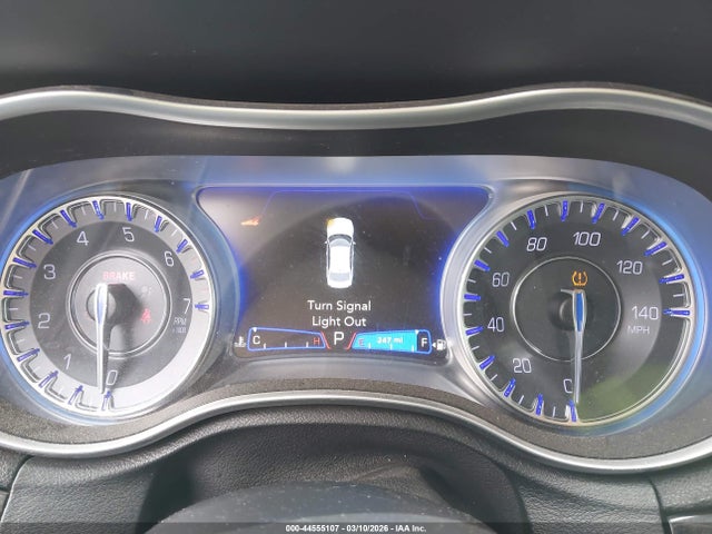 Chrysler 300 Limited 2019 2C3CCAEG2KH527962 Image 7