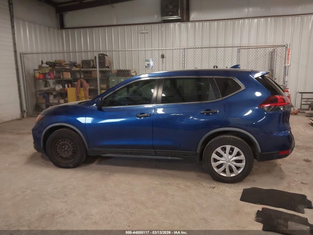 44555117 :رقم المزاد ، JN8AT2MT6LW011098 vin ، 2020 Nissan Rogue S Fwd مزاد بيع