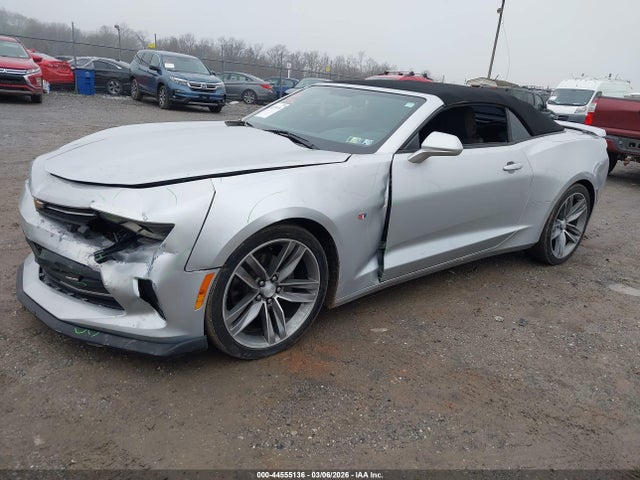 2017 CHEVROLET CAMARO 1G1FB3DS2H0140752 Photo 1