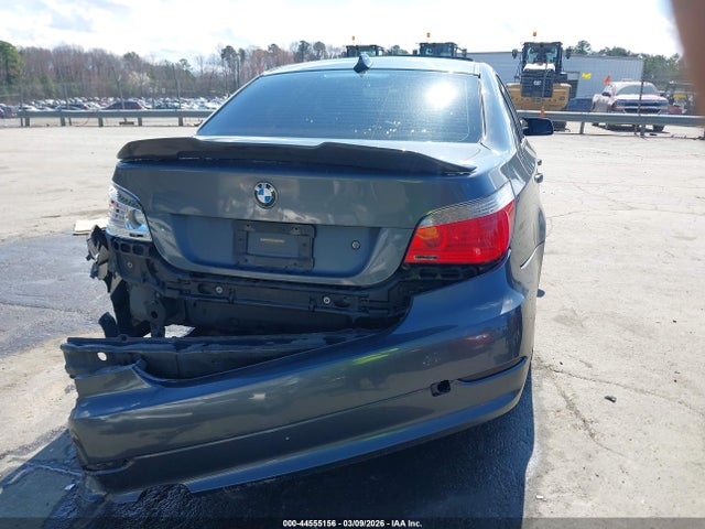 44555156 :رقم المزاد ، WBANU53589C118725 vin ، 2009 Bmw 528i مزاد بيع