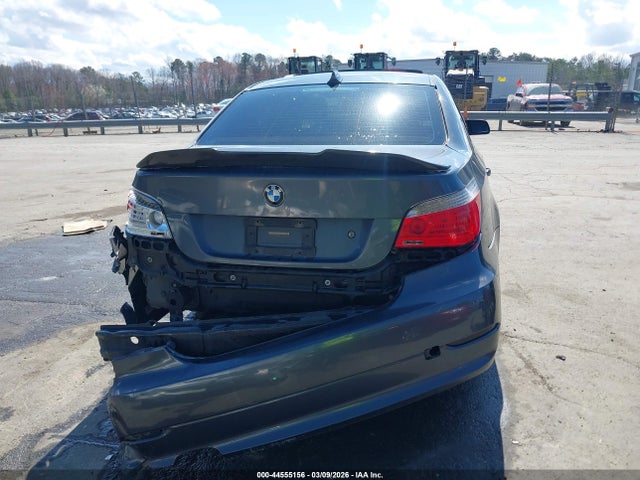 44555156 :رقم المزاد ، WBANU53589C118725 vin ، 2009 Bmw 528i مزاد بيع