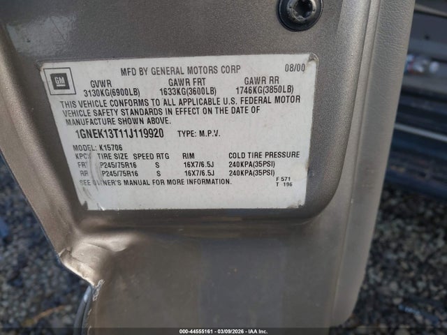 2001 CHEVROLET TAHOE 1GNEK13T11J119920 Photo 8