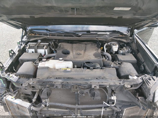 5TFLA5EC0NX007605 Toyota Tundra Sr5