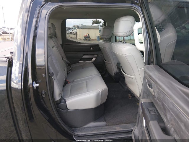 5TFLA5EC0NX007605 Toyota Tundra Sr5