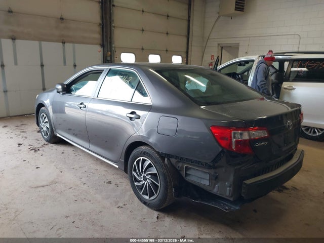 2013 TOYOTA CAMRY 4T4BF1FK4DR312988 Photo 2