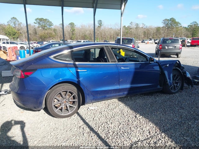 Tesla Model 3 Long Range/performance 2019 5YJ3E1EB7KF452689 Image 13