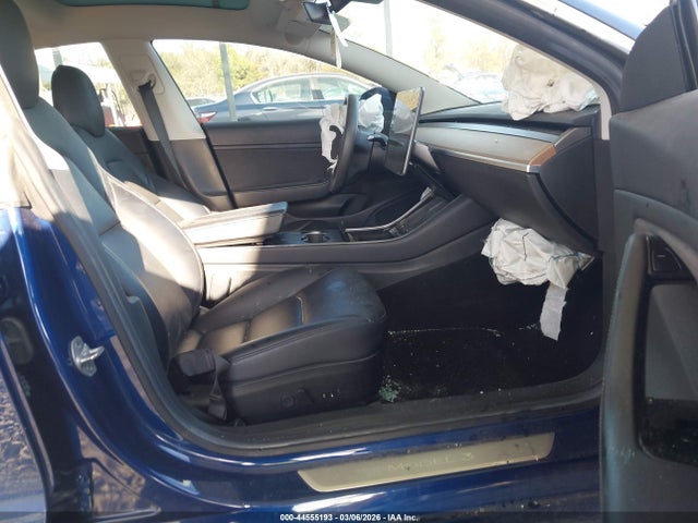 Tesla Model 3 Long Range/performance 2019 5YJ3E1EB7KF452689 Image 5
