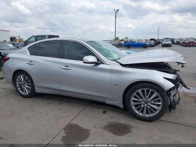 Продажа на аукционе авто 2018 Infiniti Q50 3.0t Luxe, vin: JN1EV7AP0JM354450, номер лота: 44555194