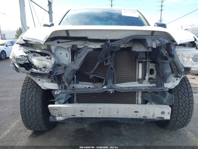 5TFRX5GN8HX084315 Toyota Tacoma Sr