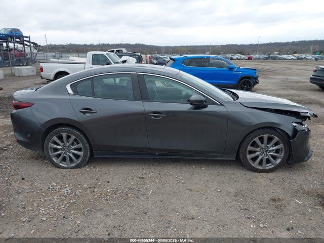 Aukcja sprzedaży 2023 Mazda Mazda3 2.5 S Preferred, vin: 3MZBPACM3PM363695, numer aukcji: 44555244