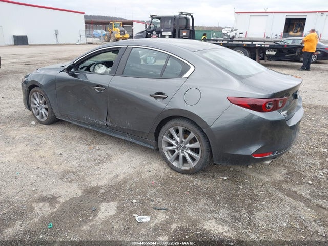 Aukcja sprzedaży 2023 Mazda Mazda3 2.5 S Preferred, vin: 3MZBPACM3PM363695, numer aukcji: 44555244