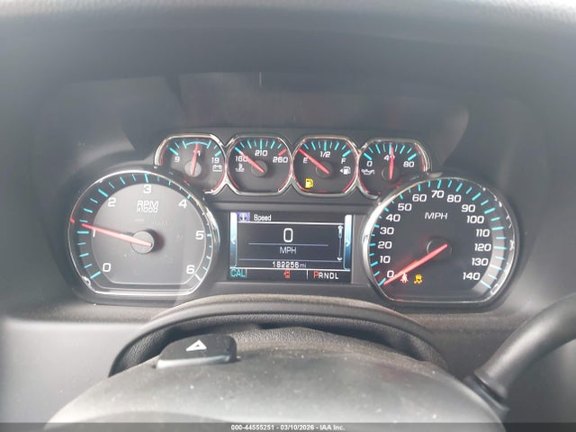 44555251 :رقم المزاد ، 1GKS1BKC9JR223132 vin ، 2018 Gmc Yukon Slt مزاد بيع