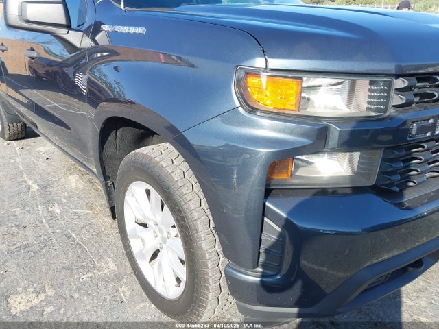 3GCUYBEF0LG340090 Chevrolet Silverado 1500 4wd Standard Bed Custom