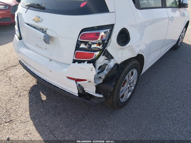 1G1JG6SB2K4142646 Chevrolet Sonic Lt Auto
