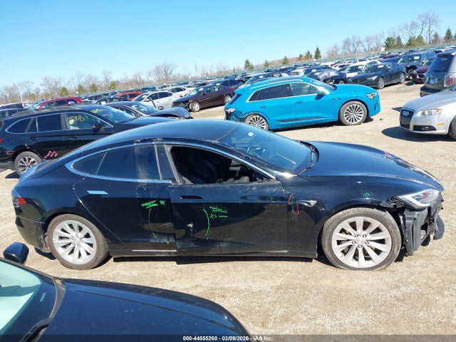 Aukcja sprzedaży 2018 Tesla Model S 100d/75d/p100d, vin: 5YJSA1E20JF297599, numer aukcji: 44555268