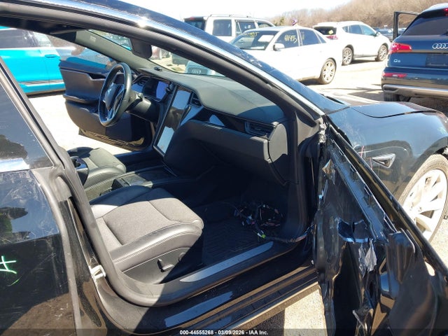 2018 TESLA MODEL S 5YJSA1E20JF297599 Photo 4