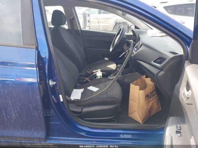 Hyundai ACCENT SE 2019 3KPC24A30KE070261 Image 5