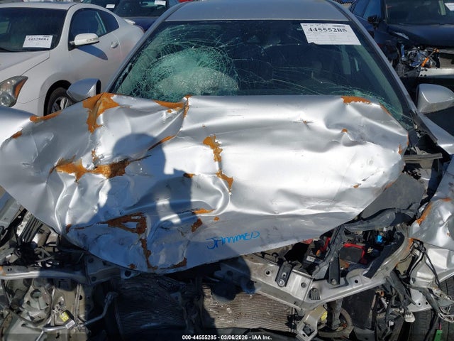 2017 Toyota Corolla Se მანქანა იყიდება აუქციონზე, vin: 5YFBURHE6HP700138, აუქციონის ნომერი: 44555285