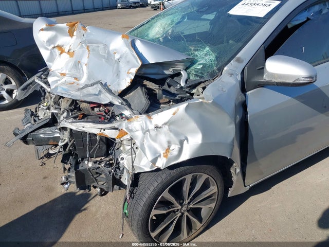 2017 Toyota Corolla Se მანქანა იყიდება აუქციონზე, vin: 5YFBURHE6HP700138, აუქციონის ნომერი: 44555285