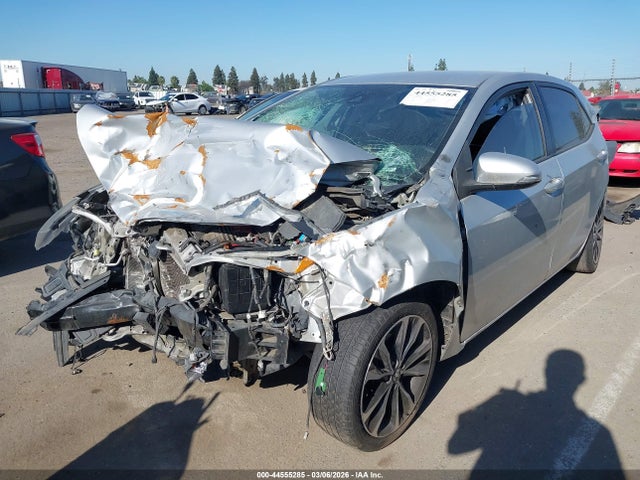 2017 Toyota Corolla Se მანქანა იყიდება აუქციონზე, vin: 5YFBURHE6HP700138, აუქციონის ნომერი: 44555285