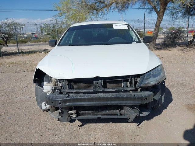 3VW2K7AJ7FM400269 Volkswagen Jetta 2.0l S