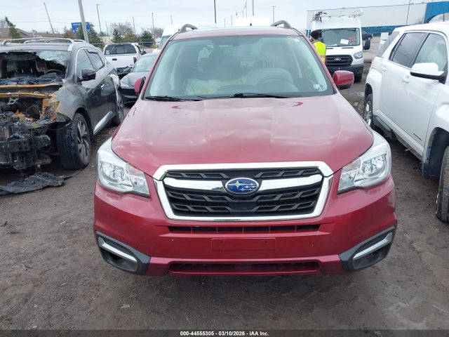 44555305 :رقم المزاد ، JF2SJAEC2JH477208 vin ، 2018 Subaru Forester 2.5i Premium مزاد بيع