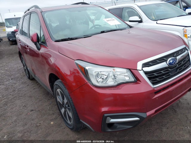 44555305 :رقم المزاد ، JF2SJAEC2JH477208 vin ، 2018 Subaru Forester 2.5i Premium مزاد بيع