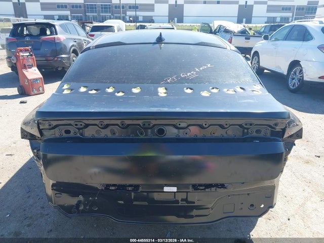 44555314 :رقم المزاد ، 3KPFW4DE2SE197642 vin ، 2025 Kia K4 Gt-line مزاد بيع