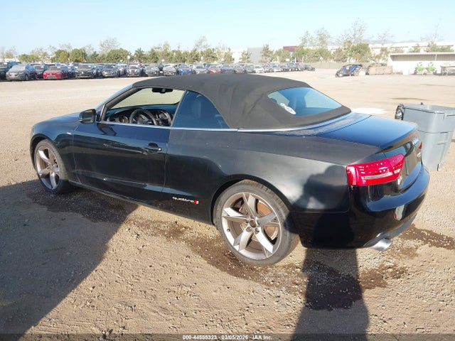 2011 AUDI A5 WAULFAFH4BN011939 Photo 2