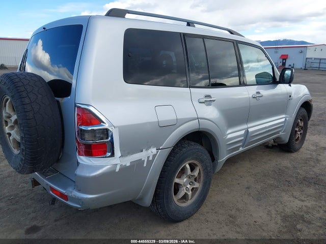 2001 MITSUBISHI MONTERO JA4MW51RX1J014018 Photo 3